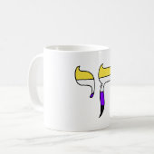 ノンバイナリー Pride フラグ チャイ コーヒーマグカップ (正面左)