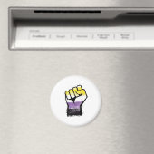 ノンバイナリー Pride 抗議のこぶし マグネット (インサイチュ (食洗機))