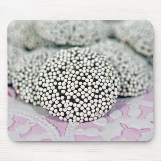 ノンパレイルオンレース マウスパッド (正面)