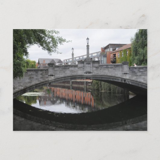 ノーウィッチ、ウェンサム川の反射 ポストカード (正面)