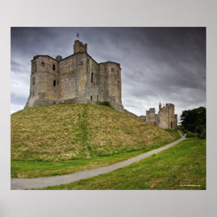 ノーサンバーランド、イギリスのWarkworthの城 ポスター