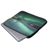 ノーザンライツノルウェーラップトップスリーブ ラップトップスリーブ (正面下部)