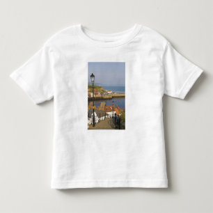 ノースのホイットビーの港へと続く階段 トドラーTシャツ