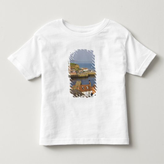 ノースのホイットビー港に続く階段 トドラーTシャツ (正面)