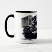 ノースウエストクレーン建築ショベルオントレインカー マグカップ (左)