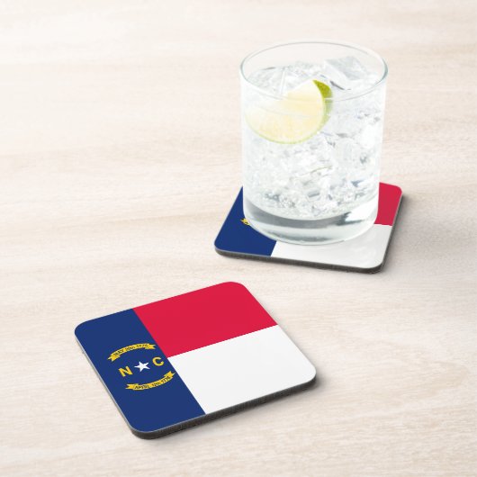 ノースカロライナの州の旗のデザインの装飾 コースター (右側)