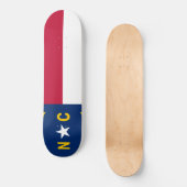 ノースカロライナの州の旗 スケートボード (正面)