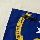 ノースカロライナの旗 ビーチタオル (インサイチュ)