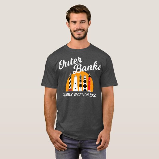 ノースカロライナの灯台アウターバンクファミリー Tシャツ (正面フル)