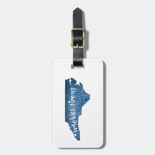 ノースカロライナ州の強い木目の煙 ラゲッジタグ (正面縦)