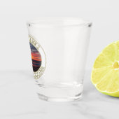 ノースカロライナ州子猫ホークの外の銀行の日の出 ショットグラス (右)