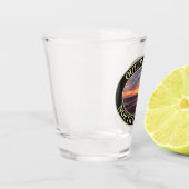 ノースカロライナ州子猫ホークの外の銀行の日の出 ショットグラス (左)