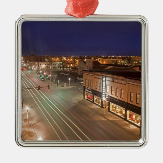 ノースダコタ州ビスマルク通りのドーンオンメイン州 メタルオーナメント (正面)