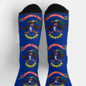 ノースダコタ州旗を持つアスレティッククルー靴下 ソックス (上部)