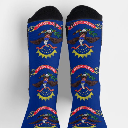 ノースダコタ州旗を持つアスレティッククルー靴下 ソックス (上部)