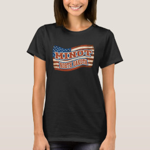 ノースダコタ州 ミノット アメリカのヴィンテージ アメリカ国旗 Tシャツ