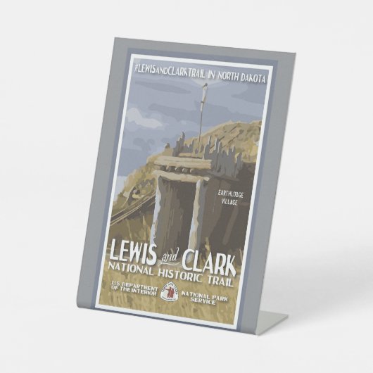 ノースダコタ、ルイス、クラーク・トレイル。 台座サイン (正面)