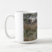 ノースハンバーランド州の綿花の中のスワレデールのエワ コーヒーマグカップ (左)