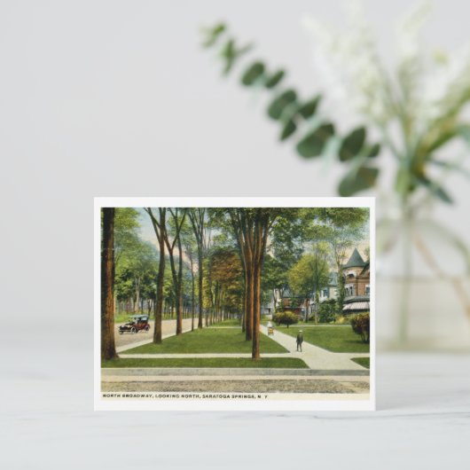 ノースブロードウェイ、サラトガスプリングス、ニューヨーク ヴィンテージ ポストカード (スタンド正面)