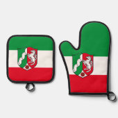 ノースライン州西ファリアピンバックボタン国旗 鍋つかみ&鍋敷きセット (正面)