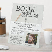 ノートと鉛筆のライター本の署名広告の数 台座サイン (インサイチュ)