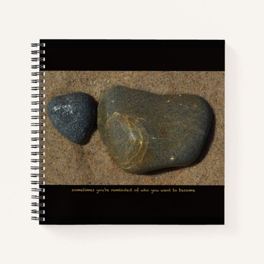 ノートパソコンと石のイメージ+感動的文字 ノートブック (正面)