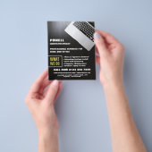 ノートパソコン、コンピュータ修理広告スペシャリスト チラシ (手)