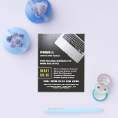 ノートパソコン、コンピュータ修理広告スペシャリスト チラシ (シングル)