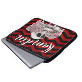 ノートパソパーソナライズされたコンCaseskullバラゴシックChevron bl ラップトップスリーブ (正面下部)