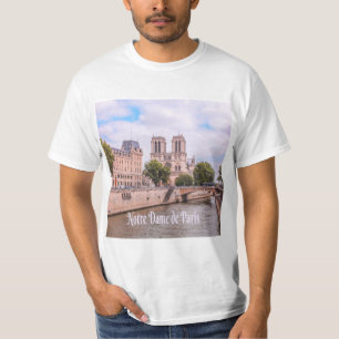 ノートルダムドパリフランスカトリック大聖堂 Tシャツ
