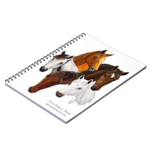 ノート、5つの馬頭部、切り出しの背景 ノートブック (左側)