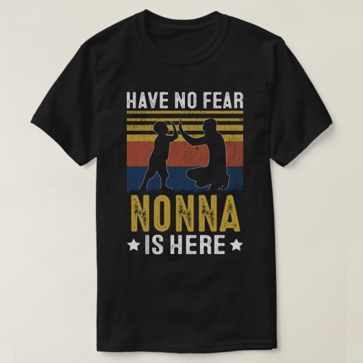 ノーナがここにいるヴィンテージ Tシャツ (デザイン正面)