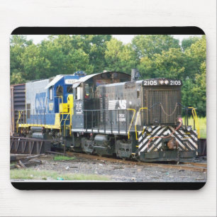 ノーフォーク南SW- 1001 2105及びCSX 1537年 マウスパッド