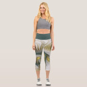 ノーブリーゴールデンティール（緑がかった色）抽象芸術ファンタジーフラクタル カプリレギンス (正面)