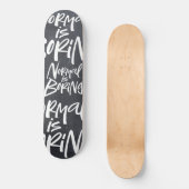 ノーマルイズボーリングレタリング通りアート動揺して スケートボード (正面)