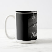 ノーリッジの魅了された作家 ツートーンマグカップ (左)