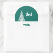 ノールクリスマスツリーあなたの年または文字を追加 ラウンドシール (バッグ)