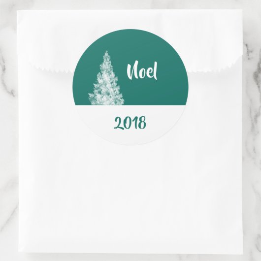 ノールクリスマスツリーあなたの年または文字を追加 ラウンドシール (バッグ)
