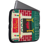 ノールホリデーアーティザンクロシェプリントエレクトロニクスバッグ ラップトップスリーブ (正面右)