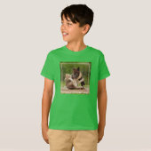 ハイイロオオカミの子狼のレスリング Tシャツ (正面フル)