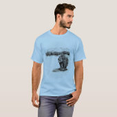 ハイイログマは石のTシャツに関係します Tシャツ (正面フル)