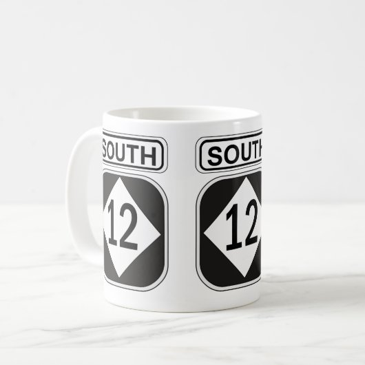 ハイウェイ南12 （外側の銀行） コーヒーマグカップ (正面左)