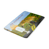 ハイエナは燃えるような壁のソケットのバス・マットを見ます バスマット (アングル)