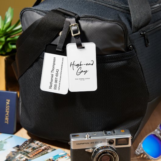 ハイエンドゲイ – ホワイトロータス ラゲッジタグ (正面&裏面)