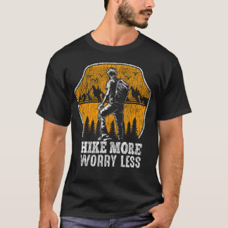ハイカー アドベンチャー 愛好家 アウトドア キャンプ 山 Tシャツ
