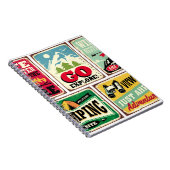 ハイキングとキャンプのレトロシンボルや象徴コレクション。アウトドア ノートブック (右側)