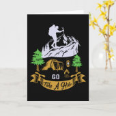 ハイキングに行く カード (黄色い花)