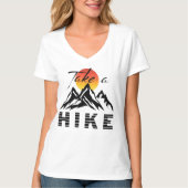 ハイキングに行こう Tシャツ (正面)