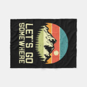 ハイキングはどこかへ行かせなさい フリースブランケット (正面(横))