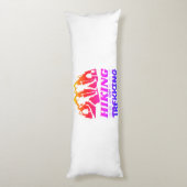 ハイキングまたはトレッキング ボディピロー (裏面 (縦))